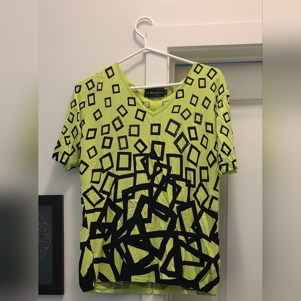 Graphic Boxy Neon Yellow/Green T-Shirt with Black Accents
